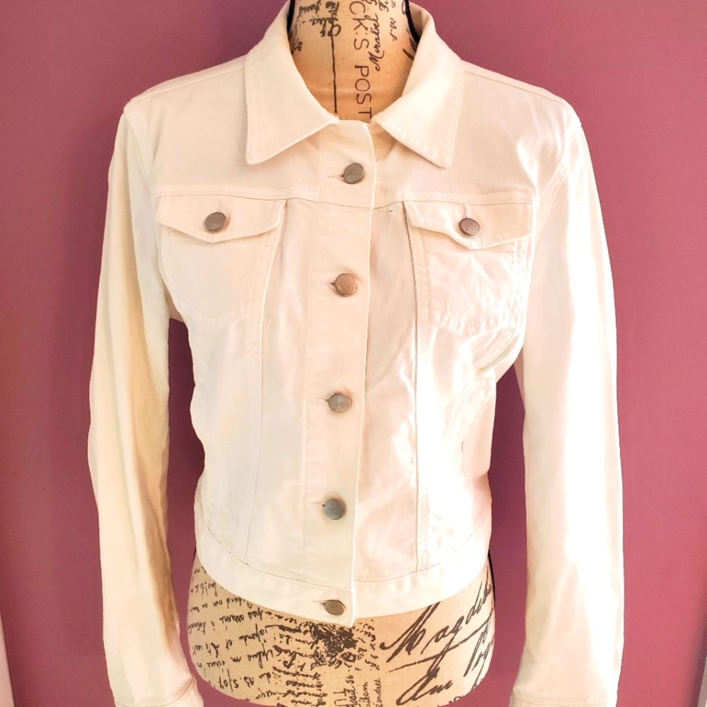 LOFT Adorable White Jean Jacket Size M